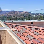 Holiday Inn Express Hollywood Walk Of Fame By Ihg