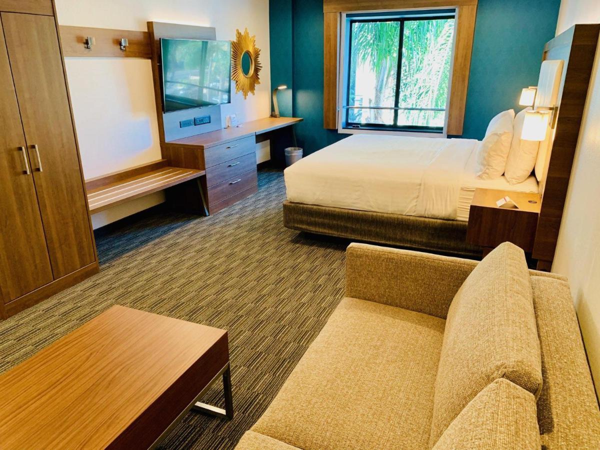 Hotel Express Hollywood Walk Of Fame By Ihg Los Ángeles